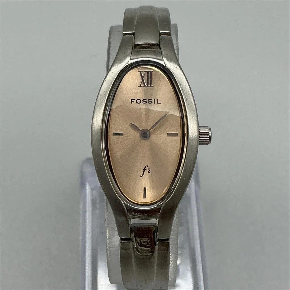 Fossil F2 ES-9149 Womens Watch 20mm Oval Silver Tone Stainless New Battery 6.25